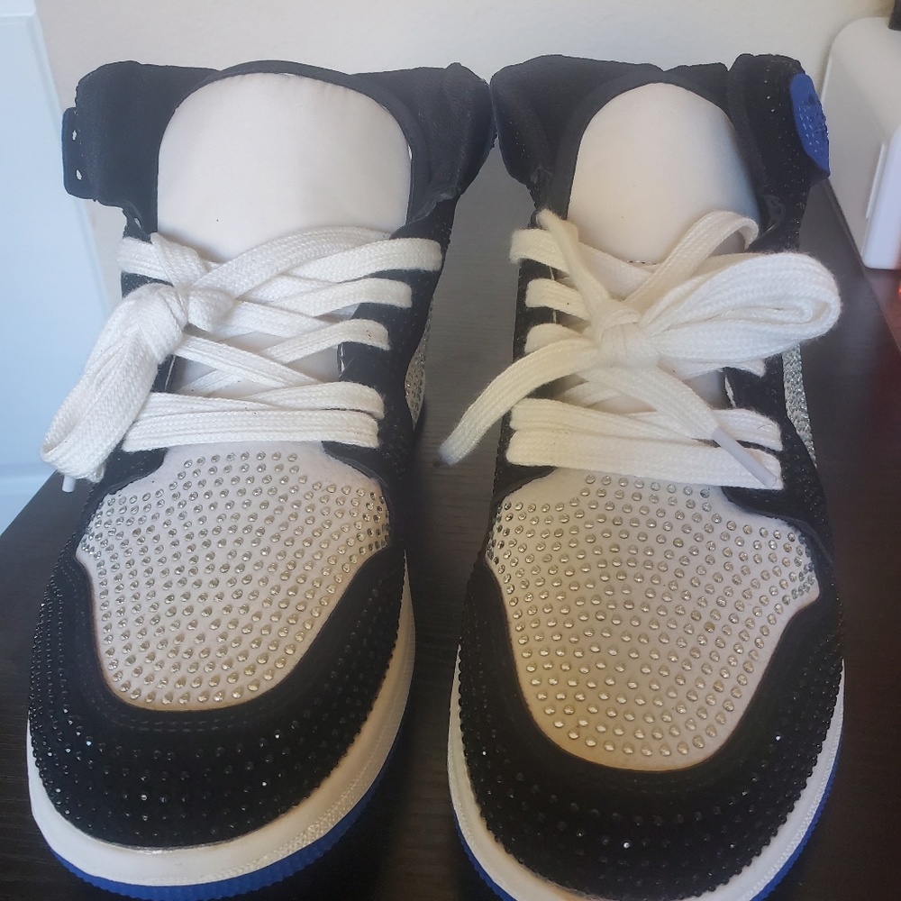Fashion nova Midtop shoes